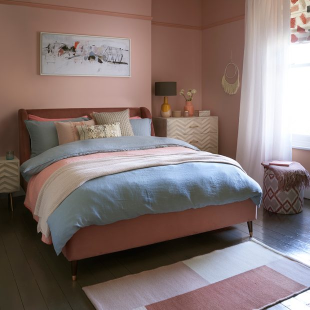 nội thất phòng ngủ màu hồng