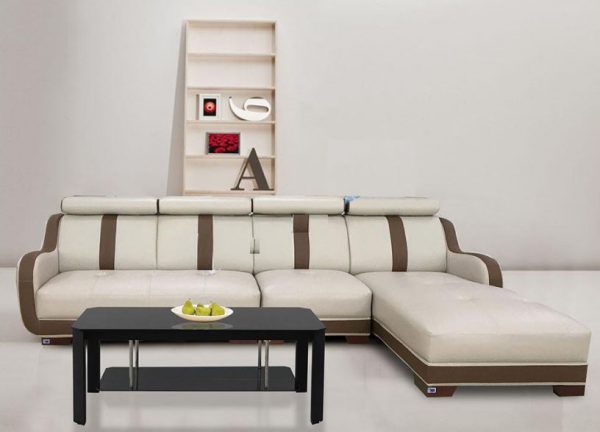 sofa trắng cho phòng trung bình