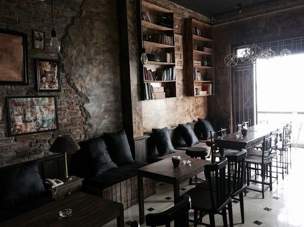 thiết kế quán café phong cách retro có lẽ sẽ thu hút được sự quan tâm, tò mò của mọi người