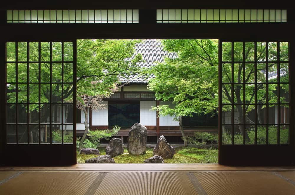 Không gian vườn trong nhà Nhật Bản phong cách tối giản