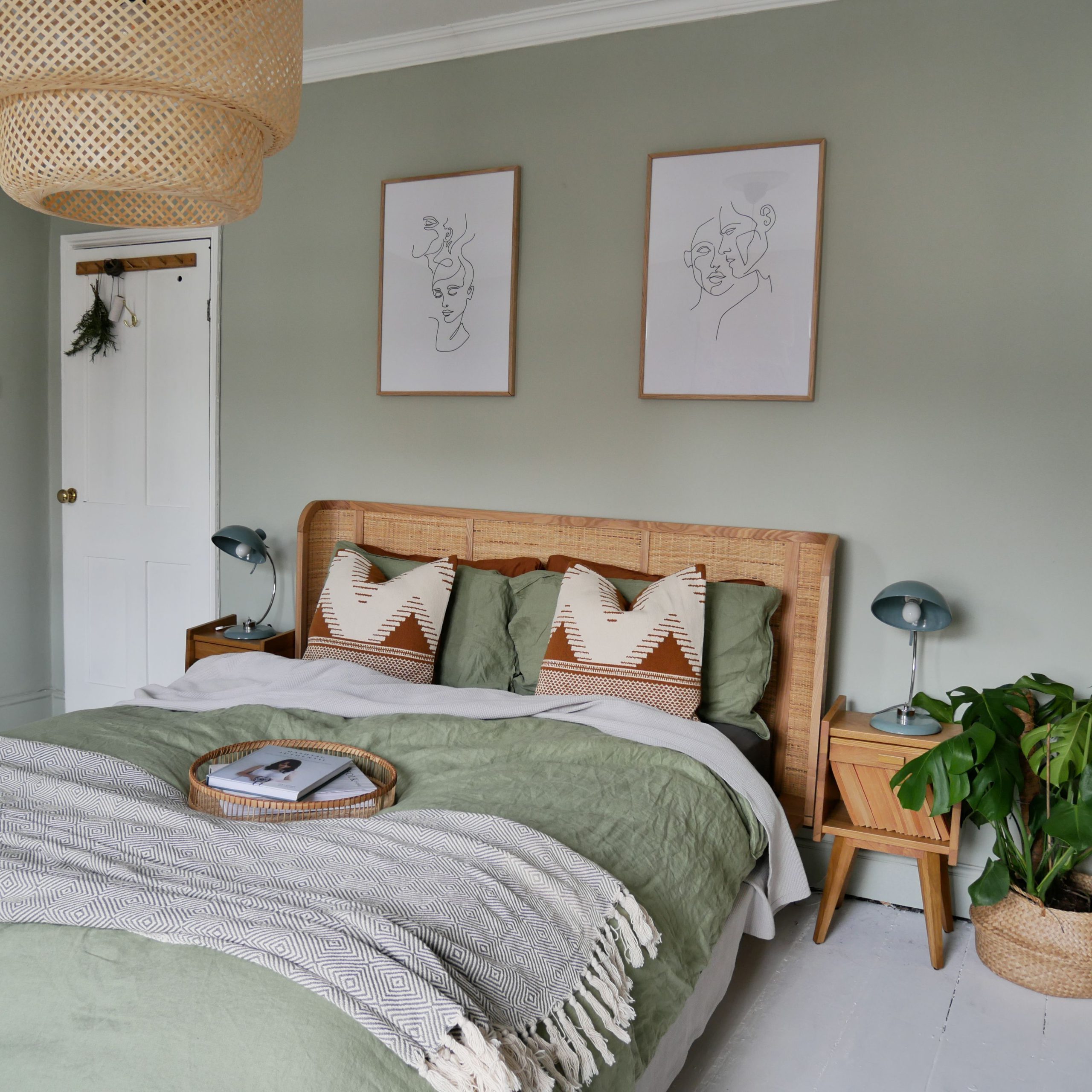Mẫu thiết kế phòng ngủ màu xanh lá pastel