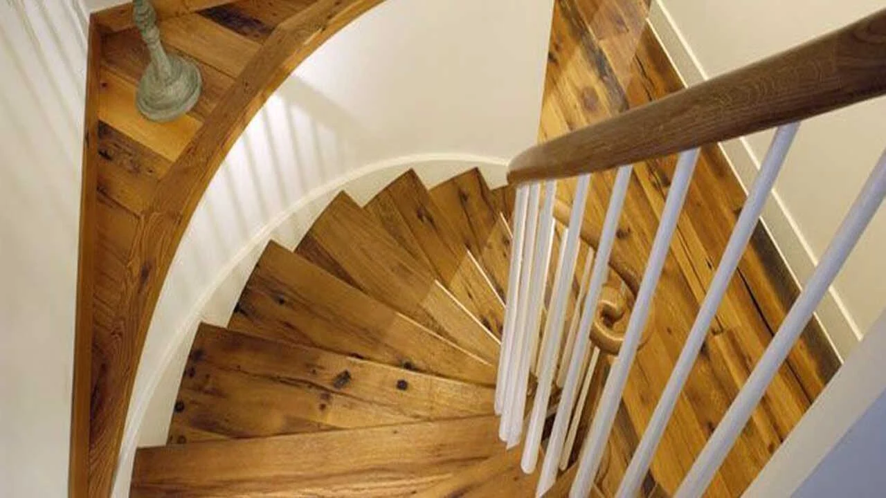 Điểm danh các loại sàn gỗ công nghiệp ốp lát cầu thang