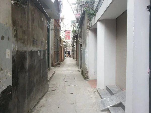 nhà trong ngõ được xây mấy tầng 