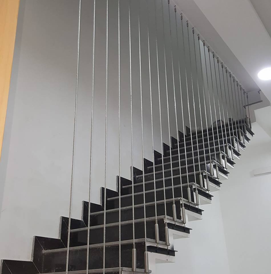 cầu thang dây cáp đá tự nhiên