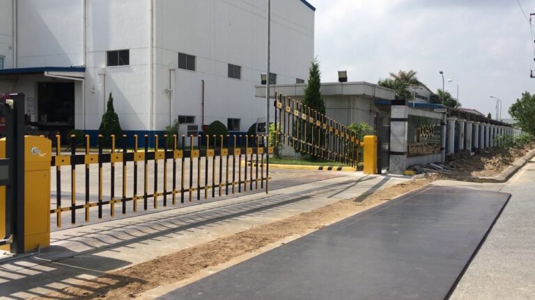thiết kế mẫu cổng nhà xưởng