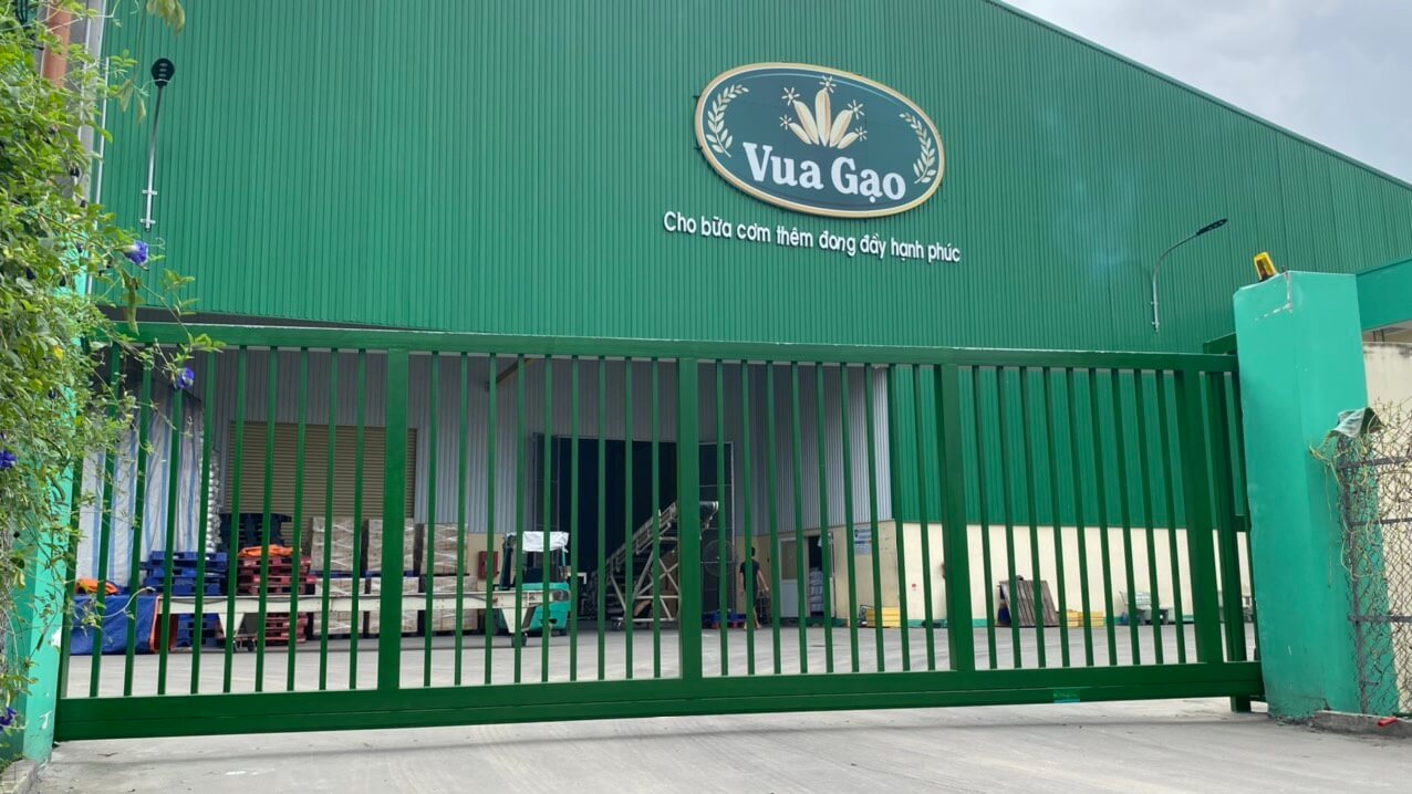 tiêu chí chọn mẫu cổng nhà xưởng