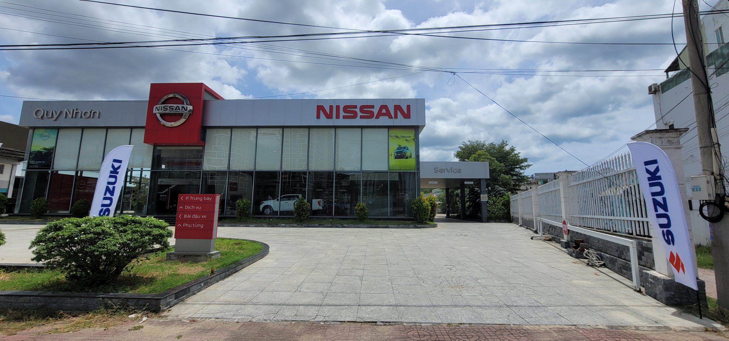 Thiết kế showroom ô tô Suzuki Quy Nhơn
