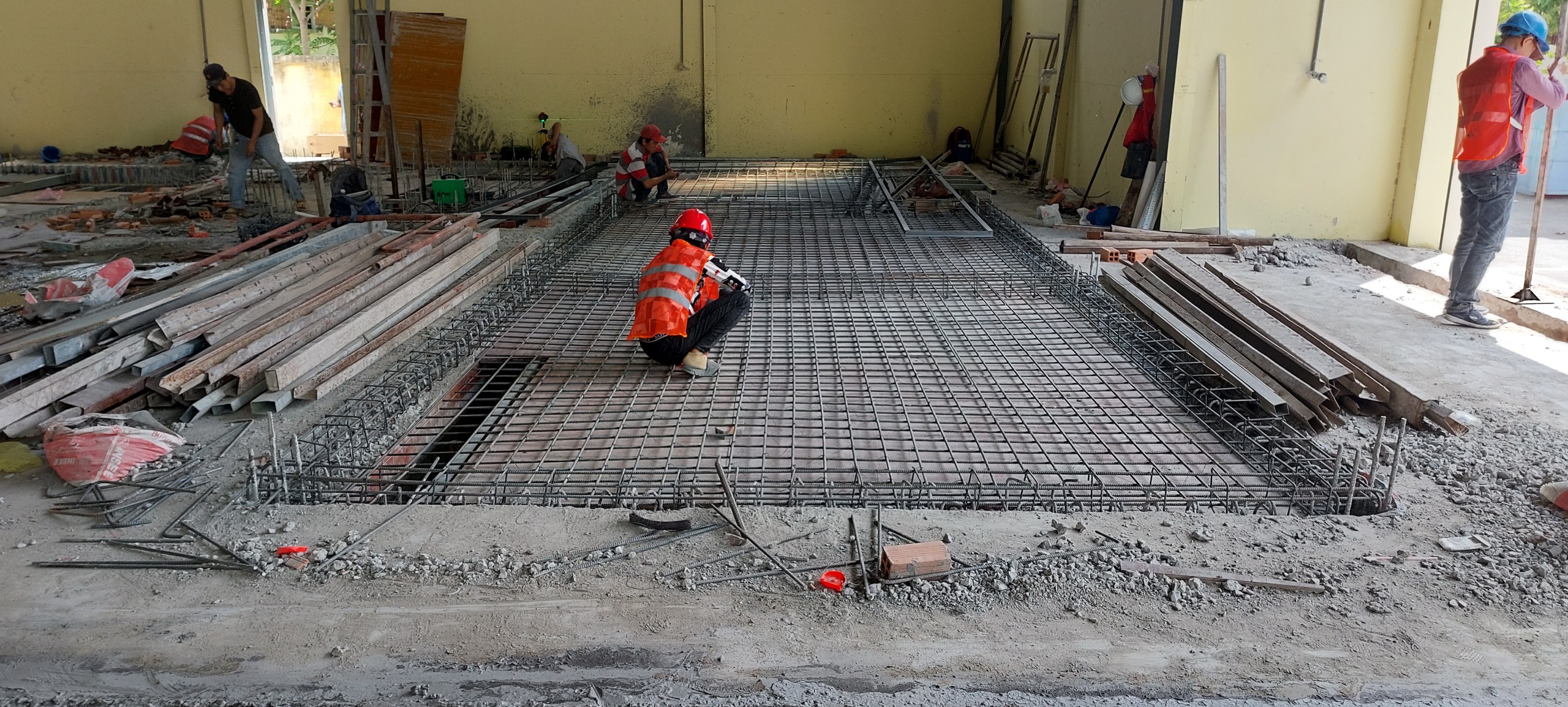 Thiết kế showroom ô tô Suzuki Royal